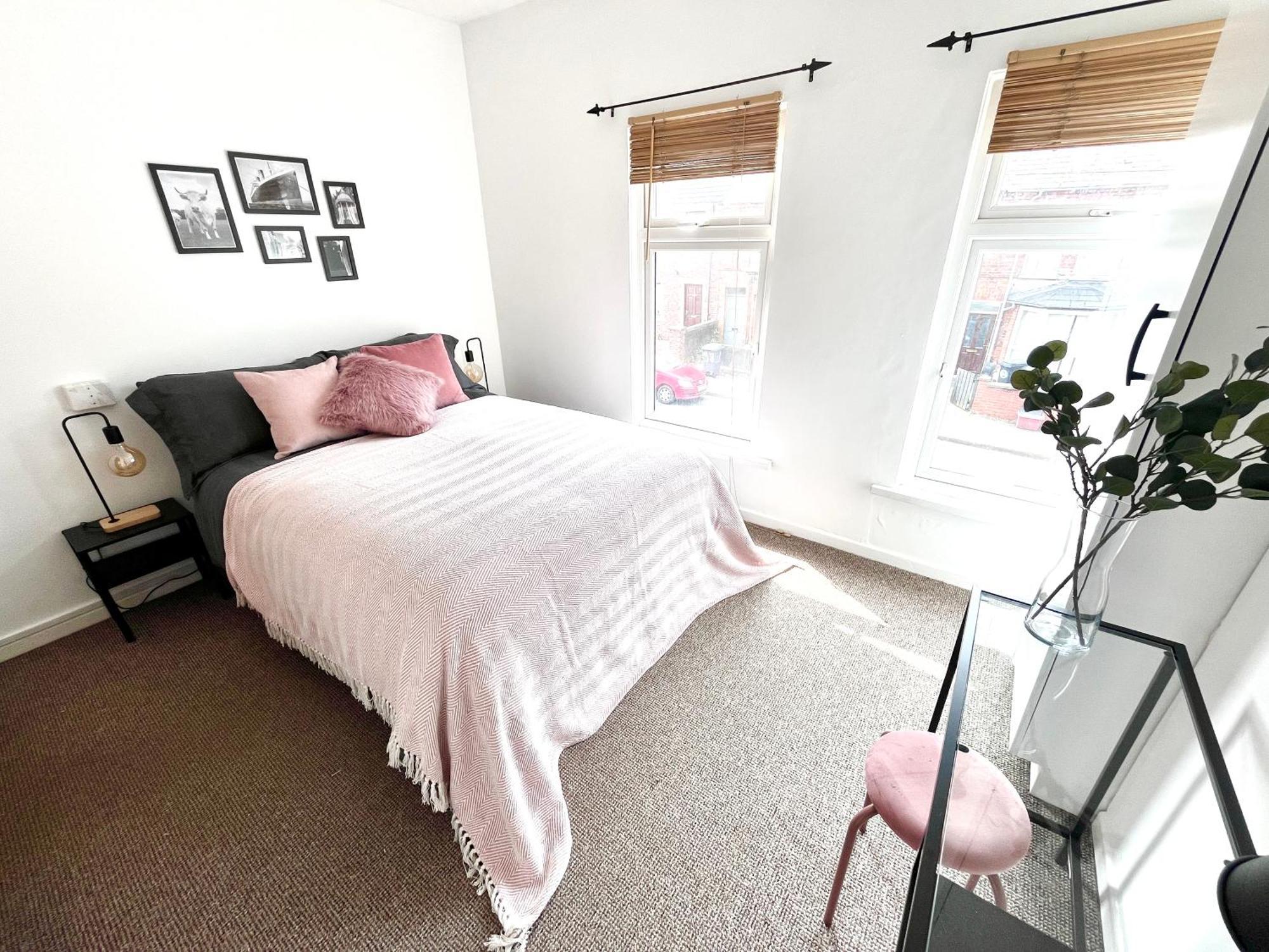 Edinburgh Street Townhouse Villa Belfast Exterior photo